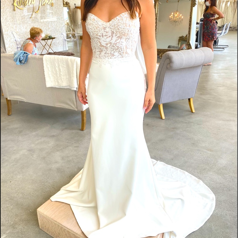 Anne Barge Wedding Gown - Jasper Gown